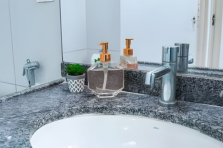 5 min Praia Piscina | Churrasqueira | Garagem |A/C