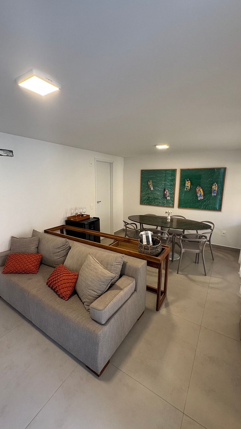 Beira Mar | 3 Suítes | Churrasqueira | Garagem