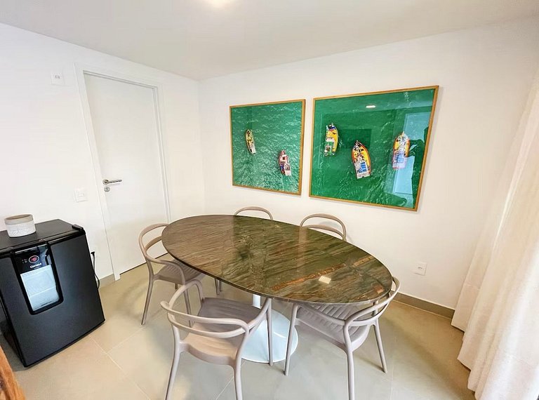 Beira Mar | 3 Suítes | Churrasqueira | Garagem