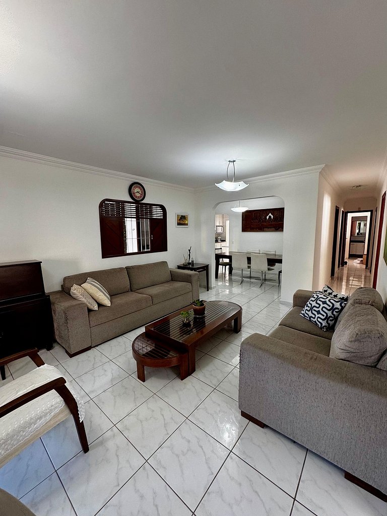 Férias a 5 min da praia | Piscina | Churrasqueira