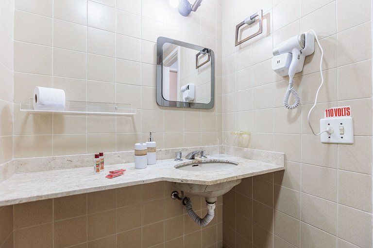 Leblon Apart-Hotel | Piscina | Sauna