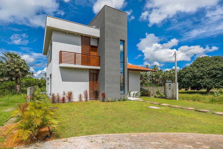 LUXO Condomínio beira mar | Piscina |Churrasqueira