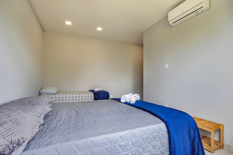 LUXO Condomínio beira mar | Piscina |Churrasqueira