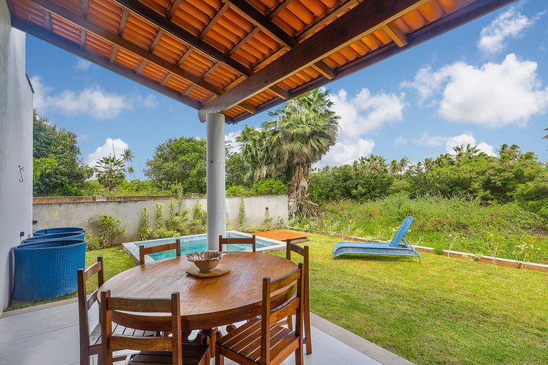 LUXO Condomínio beira mar | Piscina |Churrasqueira