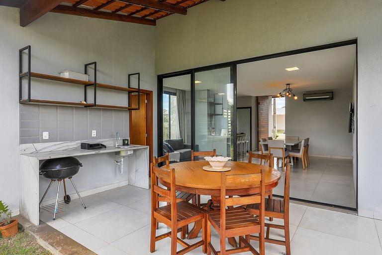 LUXO Condomínio beira mar | Piscina |Churrasqueira