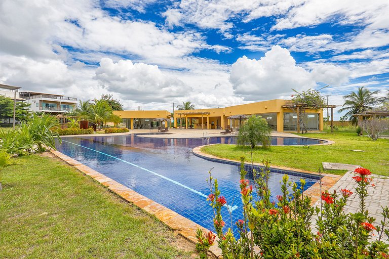 LUXO Condomínio beira mar | Piscina |Churrasqueira