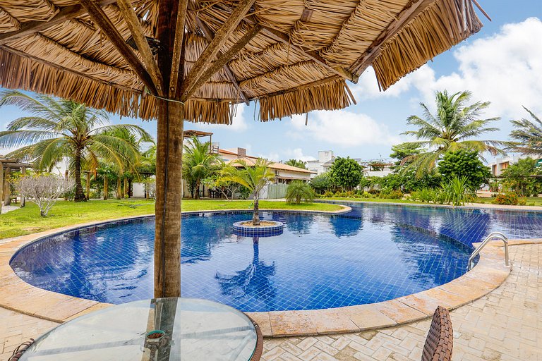 LUXO Condomínio beira mar | Piscina |Churrasqueira