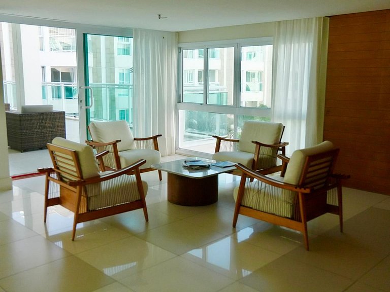 Duplex em Resort | 10 min Ponta Negra | Beira Mar
