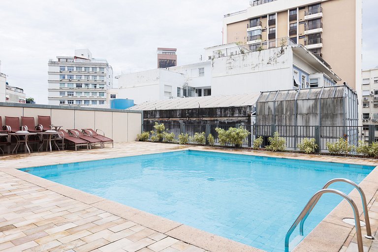 Leblon | Piscina & Sauna a Passos da Praia