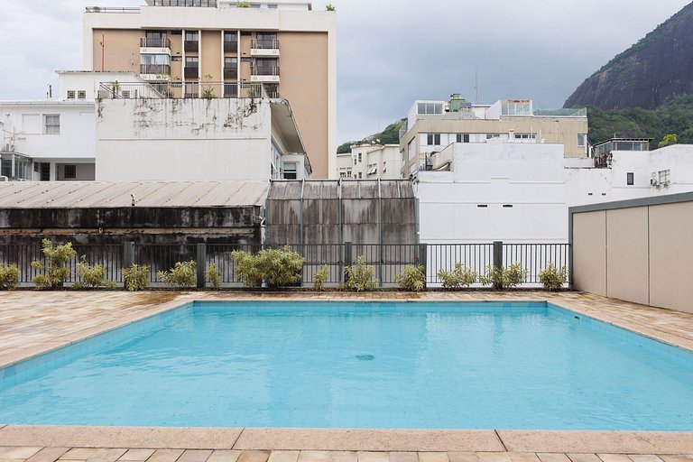 Leblon | Piscina & Sauna a Passos da Praia