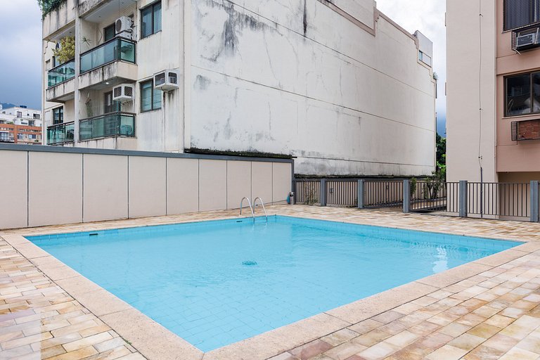 Leblon | Piscina & Sauna a Passos da Praia