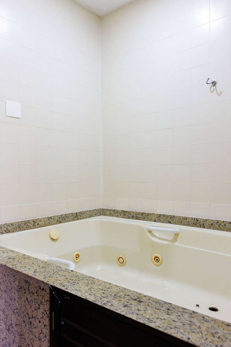 Leblon | Piscina & Sauna a Passos da Praia